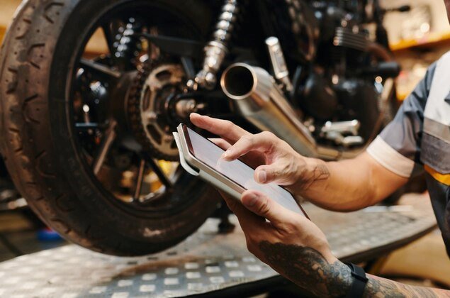 Bike Mechanic Working In Bangalore